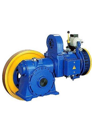 Alberto Sassi MF 48 traction machine